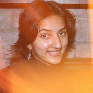 Meet your Posher, Aura